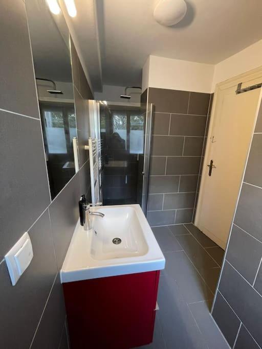 Tranquil Retreat Apartment Wien